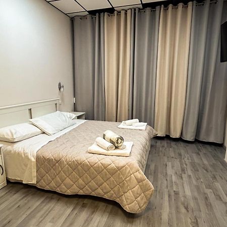 فندق Loft Office 17 كاستيل ماجّوري المظهر الخارجي الصورة
